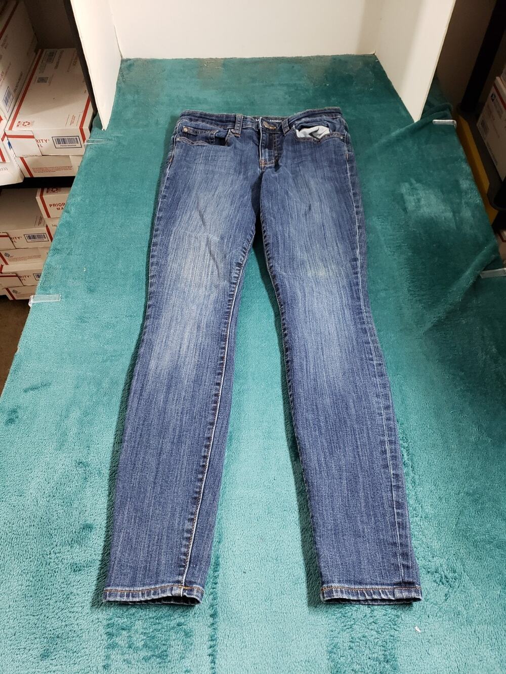 Gap Jeans Size 2 Womens Blue Denim Stretch Pants Ladies Mid Rise Legging